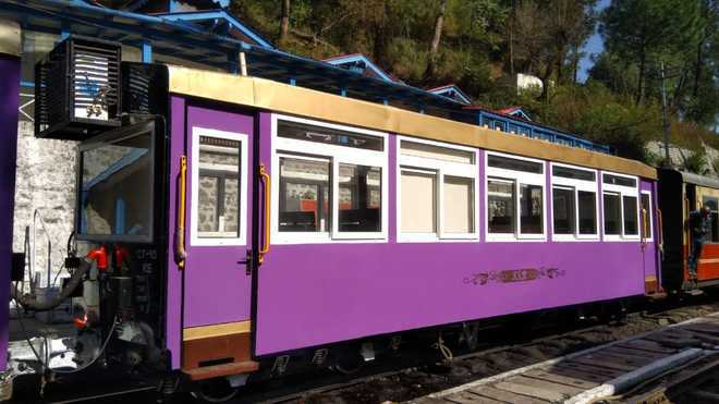Glass-roofed coach to chug on Shimla rail track soon