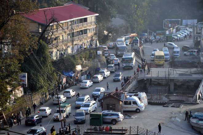Snarl-ups hassle Shimla tourists