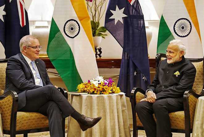 Modi meets premiers of Australia, Thailand in Singapore