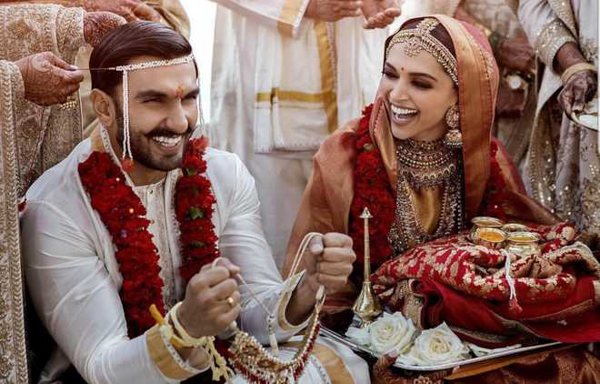 First wedding photos of Ranveer Singh and Deepika Padukone released