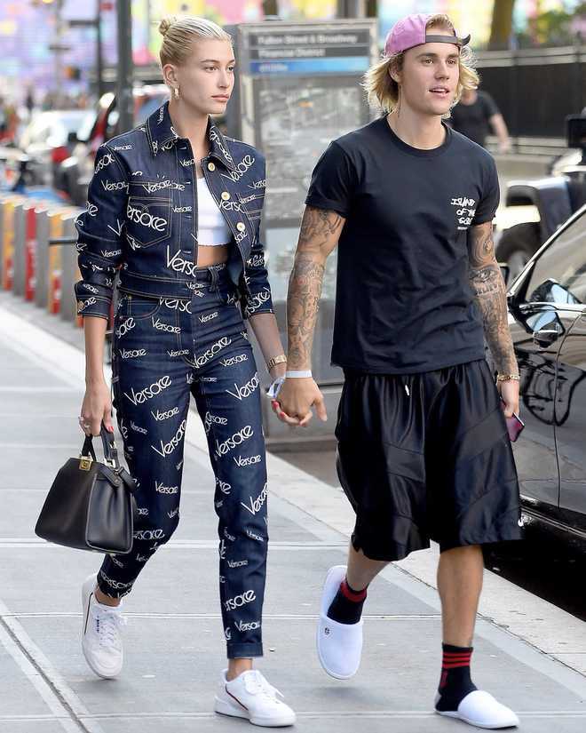 Hailey Baldwin confirms marriage to Justin Bieber, changes her last name on Instagram