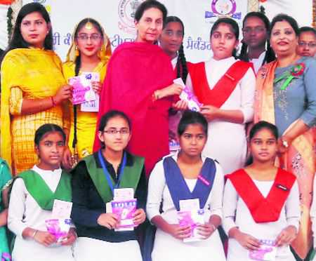 Preneet launches project to promote menstrual hygiene