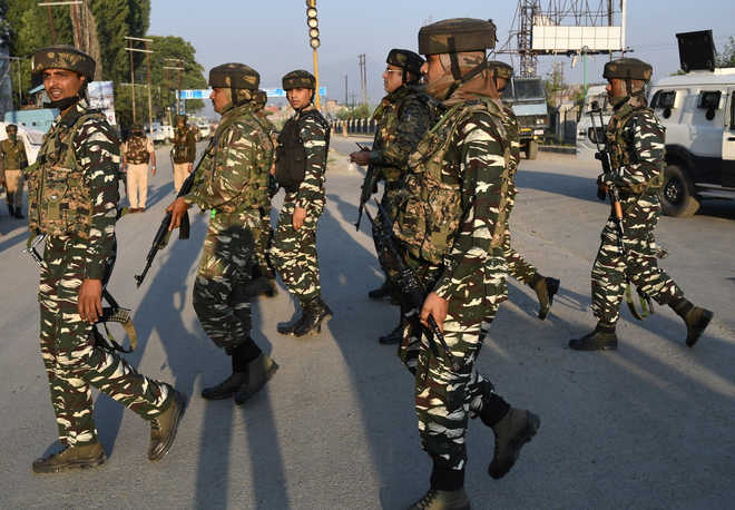 CRPF jawan killed, 2 injured in militant attack in south Kashmir