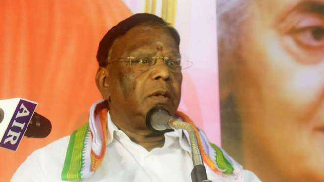 Cong sends Puducherry CM to cajole Telangana dissidents