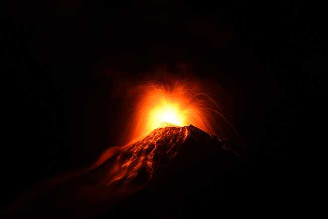 Red alert after Guatemala volcano erupts again, 200 flee