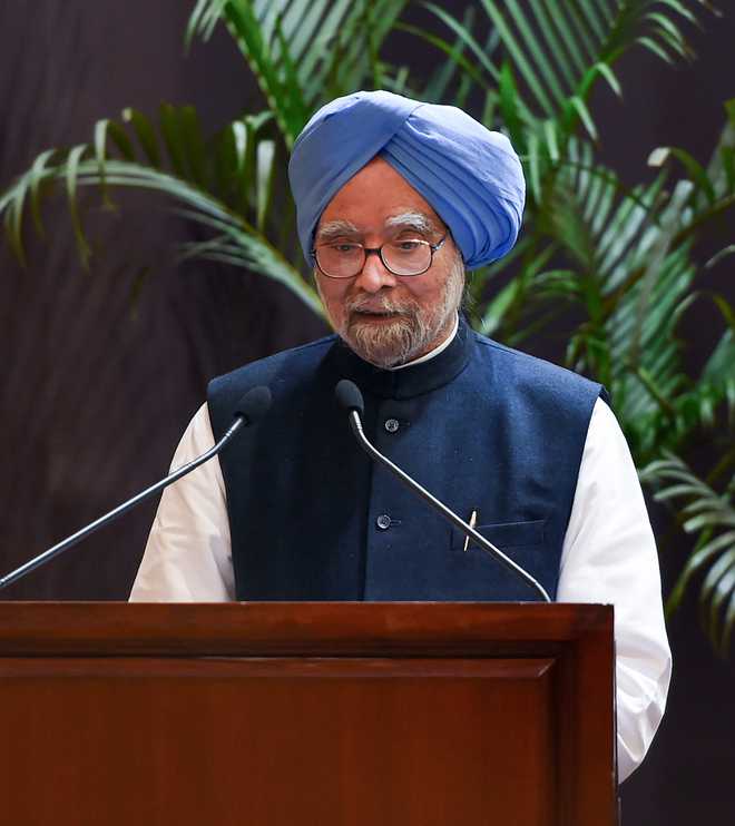 India must lead in reviving internationalism, handle its diversity: Manmohan Singh