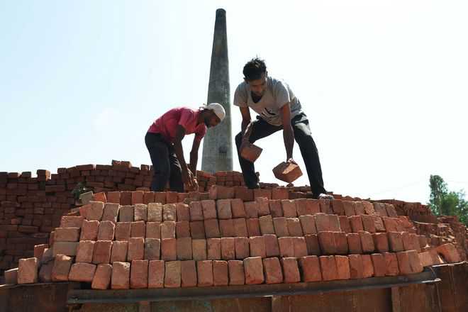 Despite ban, 35 brick-kilns operational