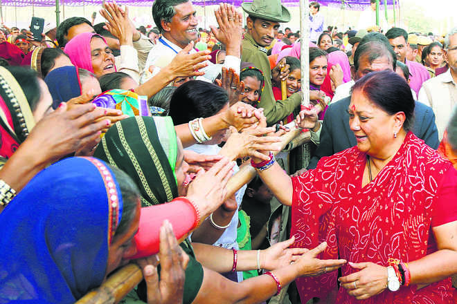 With Raje’s back to wall, it’s advantage Cong