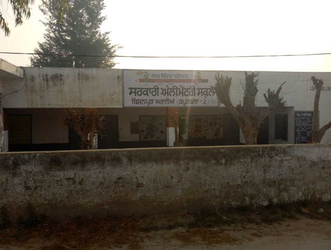 Single teachers in three Kapurthala govt schools