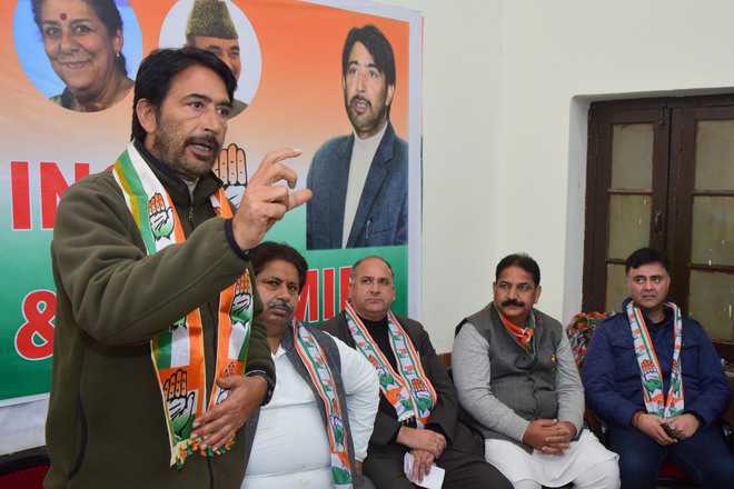 Cong keeps options open for pre-poll alliance