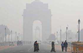 Foggy Tuesday morning in Delhi, air quality ''severe''