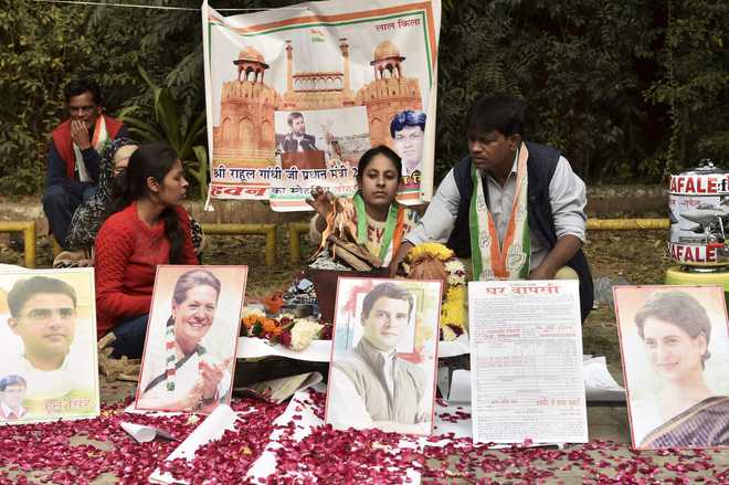 In Raj, Cong engages Independents; in MP thriller, all eyes on Maya