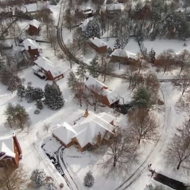 Thousands without power in US southeast after snow storm