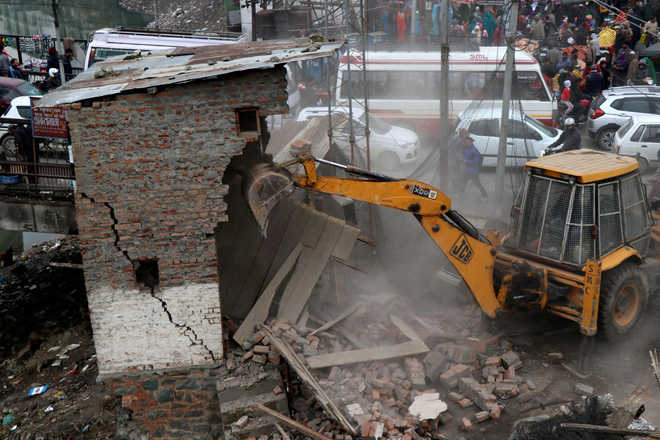 Constructed 26 yrs ago, CRPF bunker removed in Srinagar