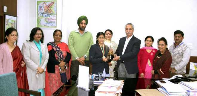 City girl bags national award at Kala Utsav