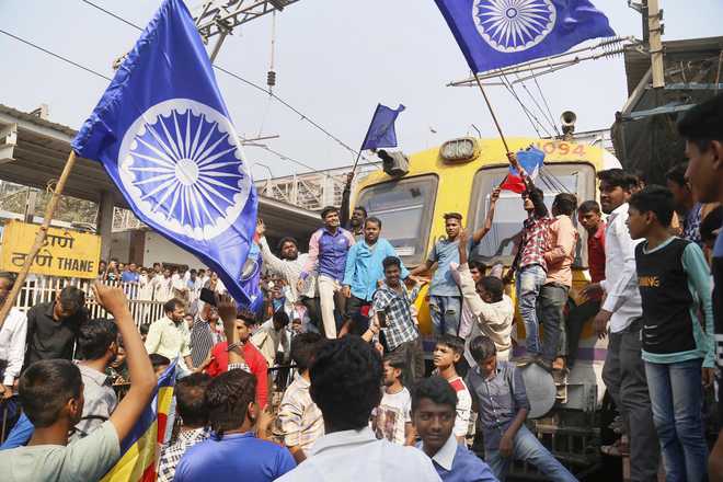 Dalit bodies plan show of strength at Bhima-Koregaon