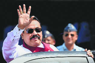 Lanka’s Rajapaksa back in hunt