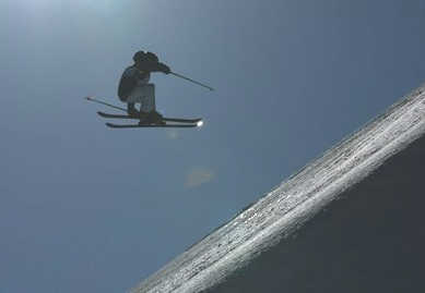 Ledeux crashes out of slopestyle