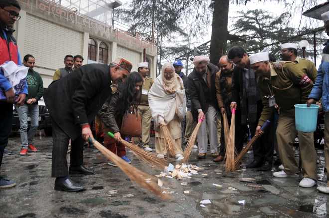 Cleanliness drive in Shimla hospital