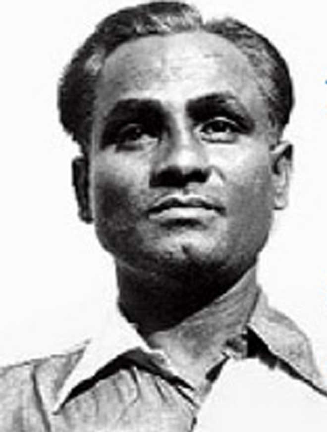 When Dhyan Chand stood in queue to watch hockey