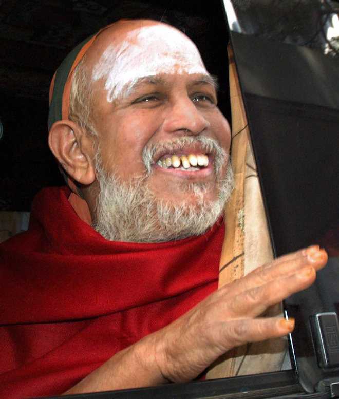 Kanchi seer Jayendra Saraswathi dies at 82 : The Tribune India