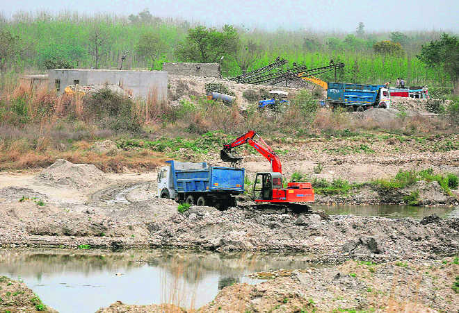 Mining: Sarpanch, panchayat secy suspended