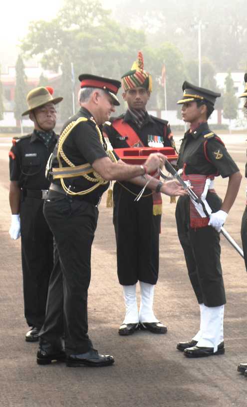 2 Haryana lady cadets bag top honours at Officers Training Academy