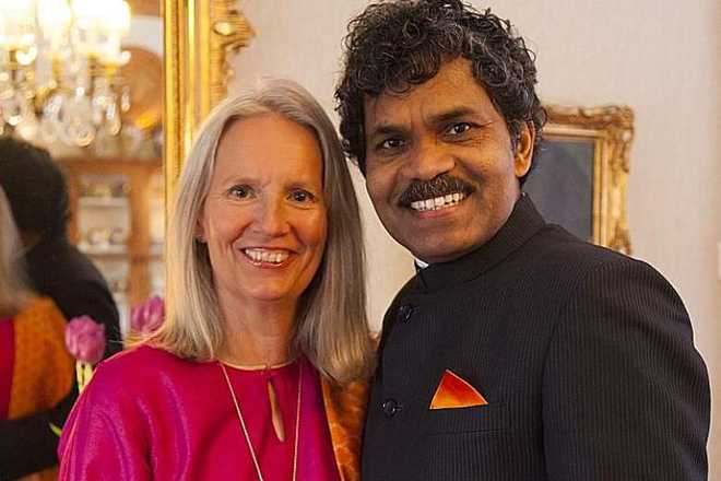 The man who cycled from India to Sweden to meet his love