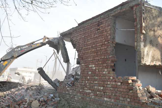 Illegal structures razed in Karnal
