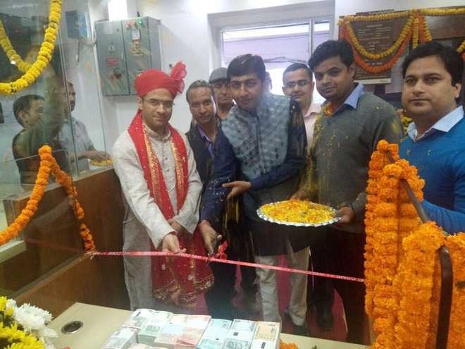 J&K Bank opens counter at Vaishno Devi shrine area