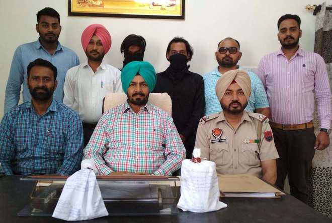 STF ‘recovers’ 1-kg heroin; two arrested