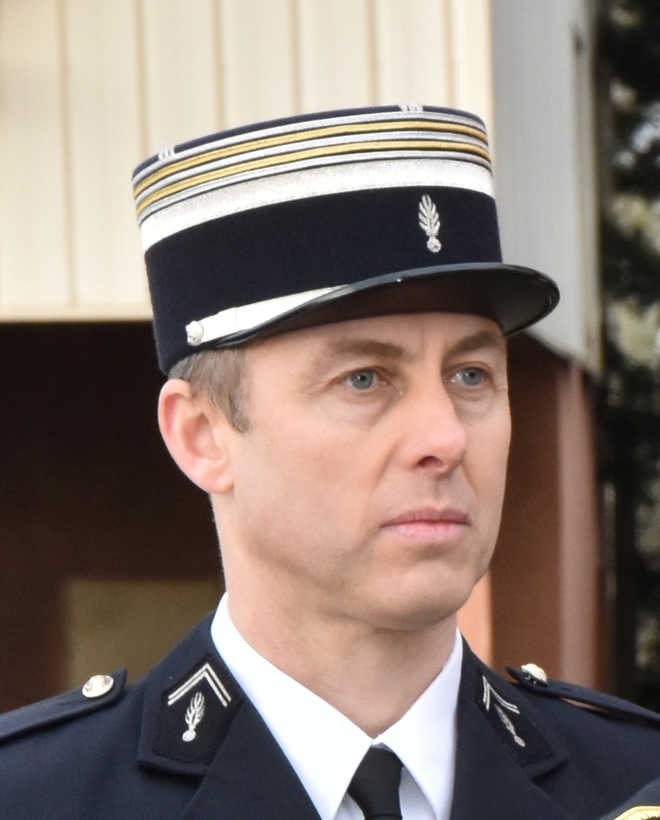 Heroic French officer who swapped himself for hostage dies