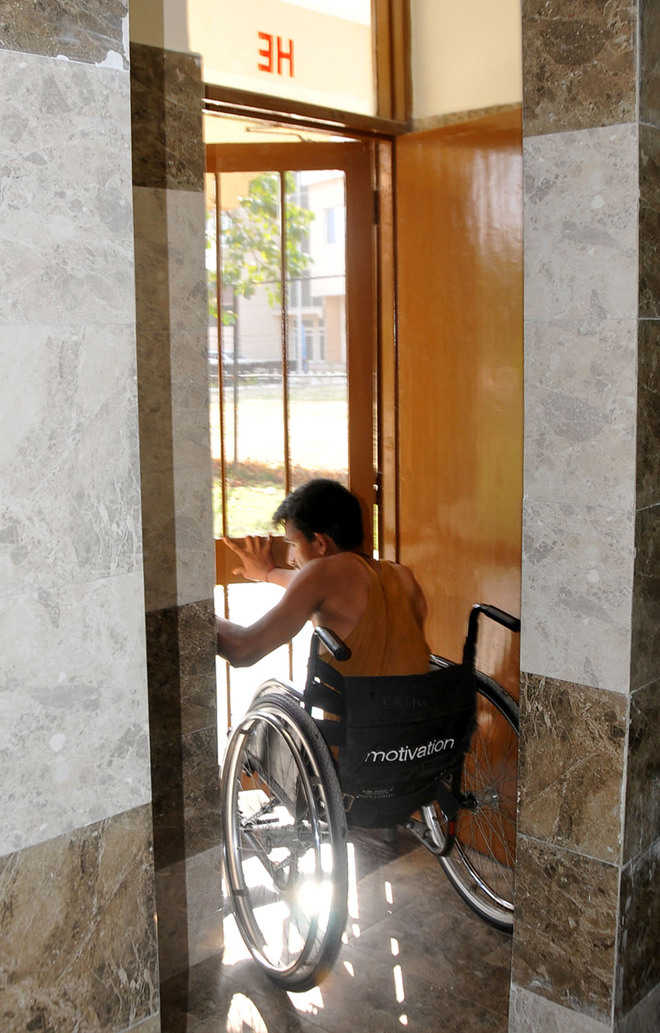 Para-athletes face accommodation problems at national championship