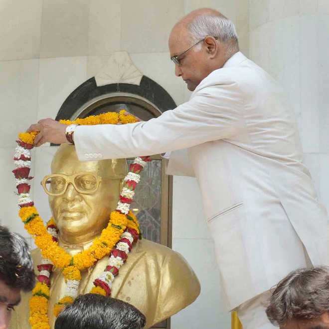 Rich tributes paid to Ambedkar, Kovind visits Dalit icon''s birthplace