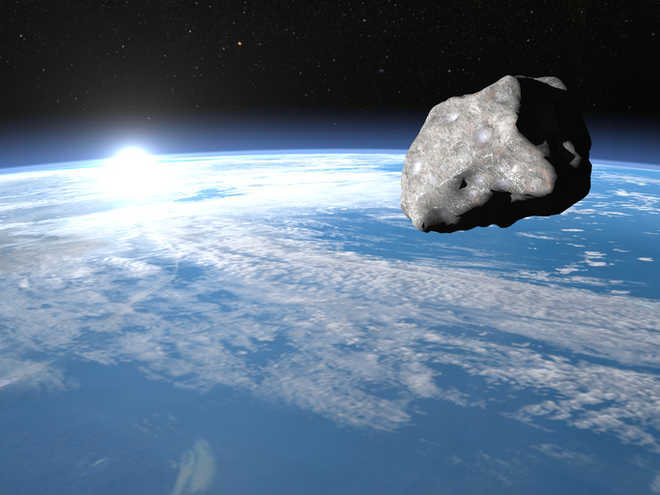Huge asteroid gives Earth surprise flyby