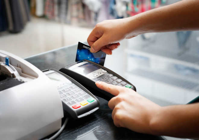 Withdraw up to Rs 2,000 from PoS machines free of charge: SBI