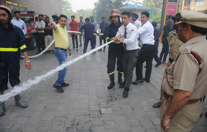 Fire mock drill to train employees of Pavilion Mall