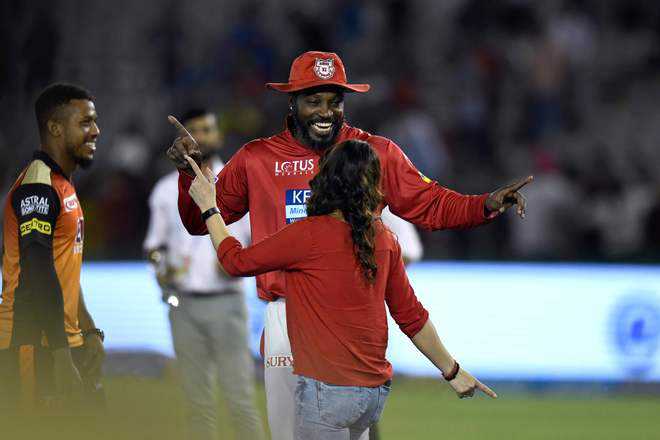 West Indians get bored playing long format, says Streak