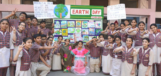 Institutes observe Earth Day