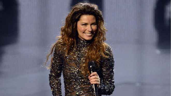 Shania apologises after Trump comment