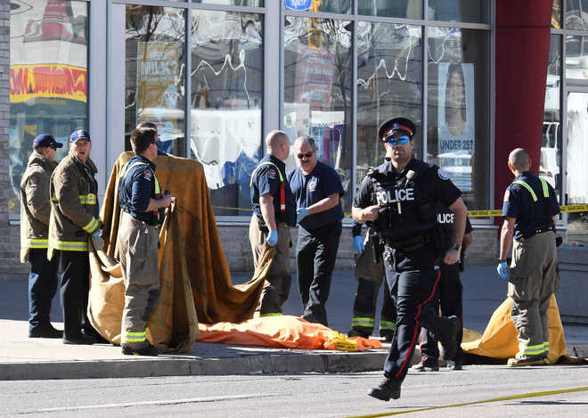 10 dead in Toronto van attack