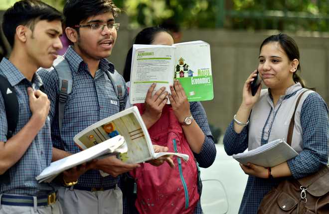 Over 6 lakh CBSE Class-12 students take economics retest