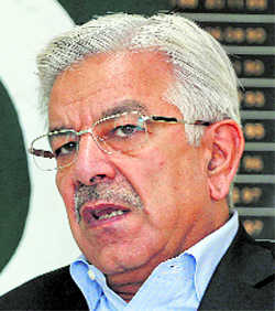 Islamabad HC disqualifies Foreign Minister Asif for life