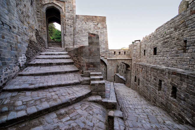 Kangra Fort set to regain lost grandeur