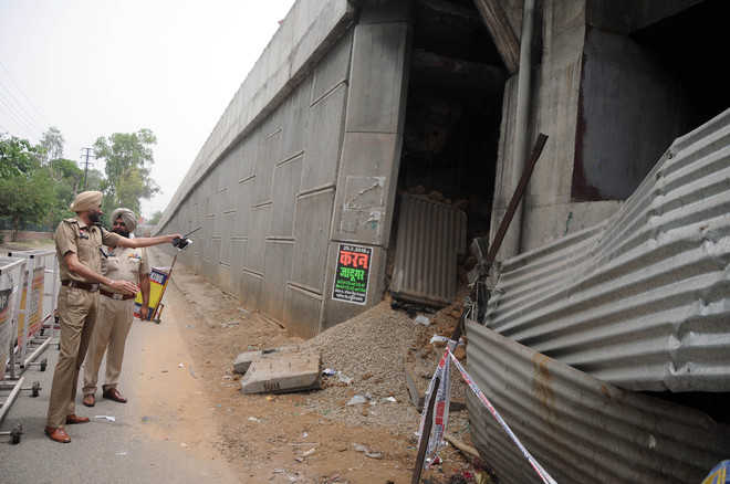 ‘Don’t blame only rats for retaining wall collapse