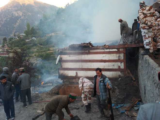 Houses gutted in fire in Pangi village
