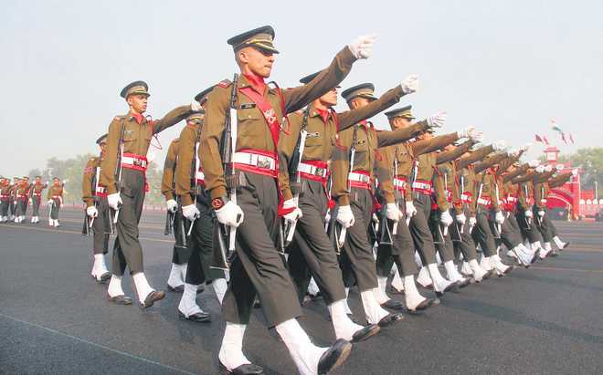 MoD okay with fewer permanent officers
