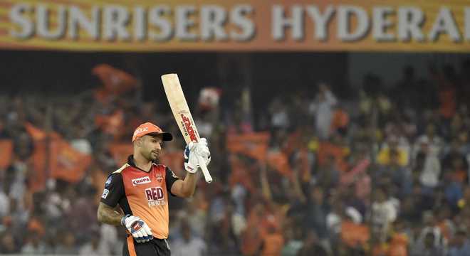 Exciting CSK-SRH battle on cards for spot in IPL final