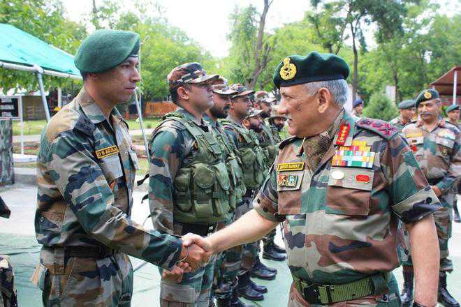 Army Chief in Valley, says keep extra vigil to check hostile forces