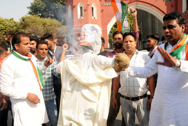 Congress protests high fuel prices